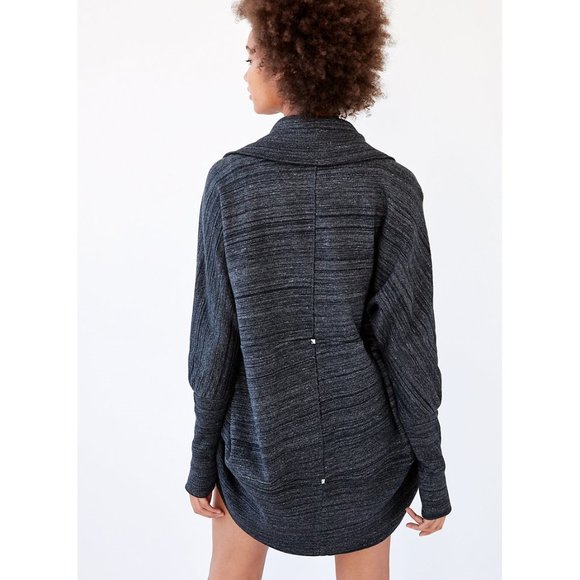 Aritzia Wilfred Diderot Cocoon Sweater - Picture 3 of 4